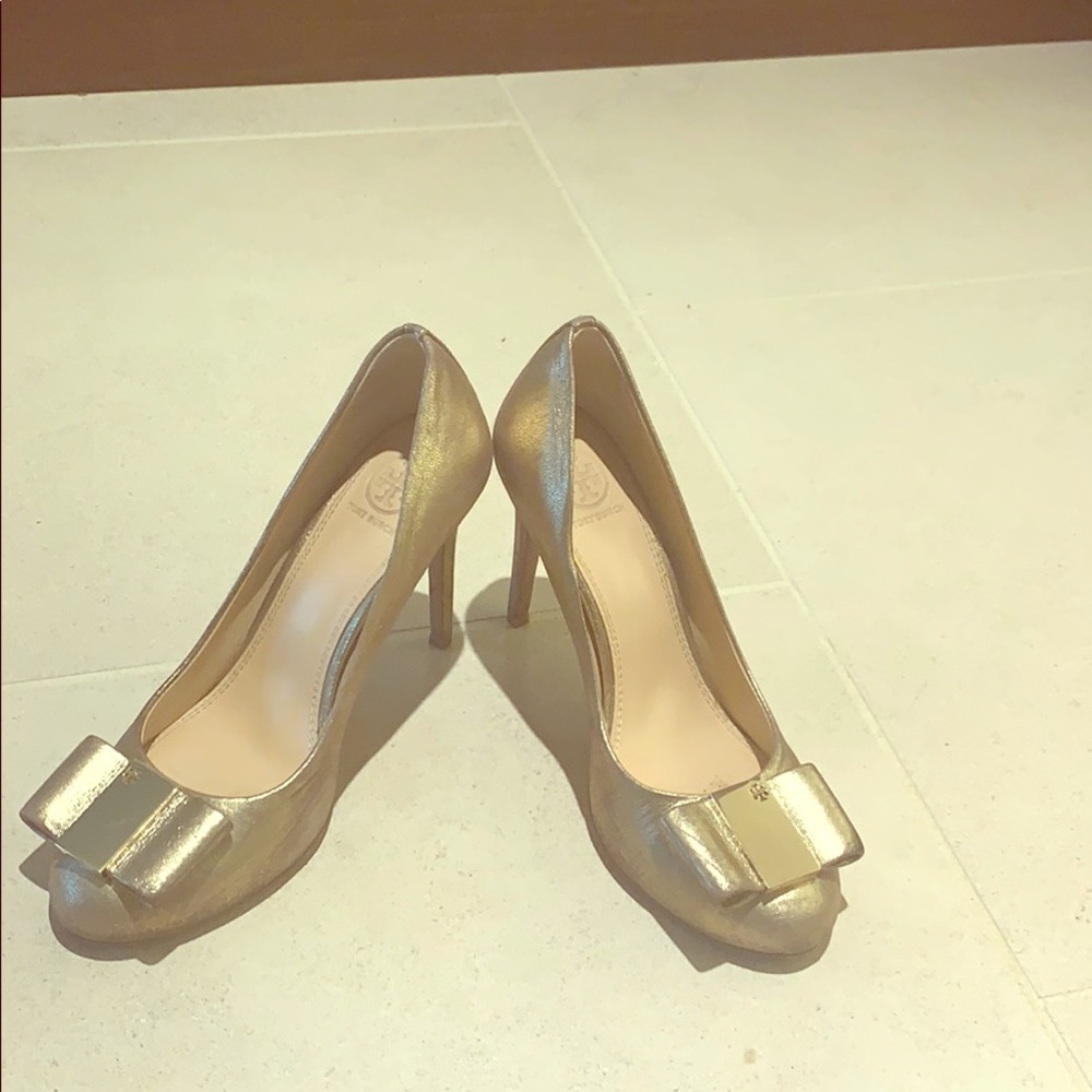 Tory Burch gold heels with bow